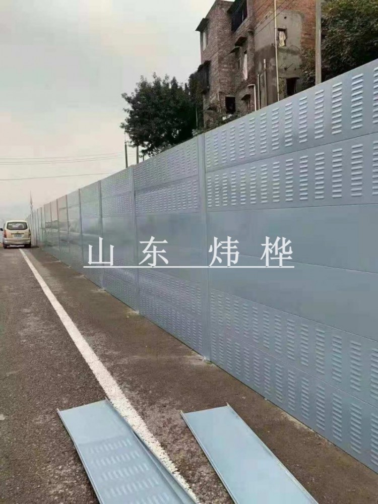 公路聲屏障自動生產(chǎn)機器