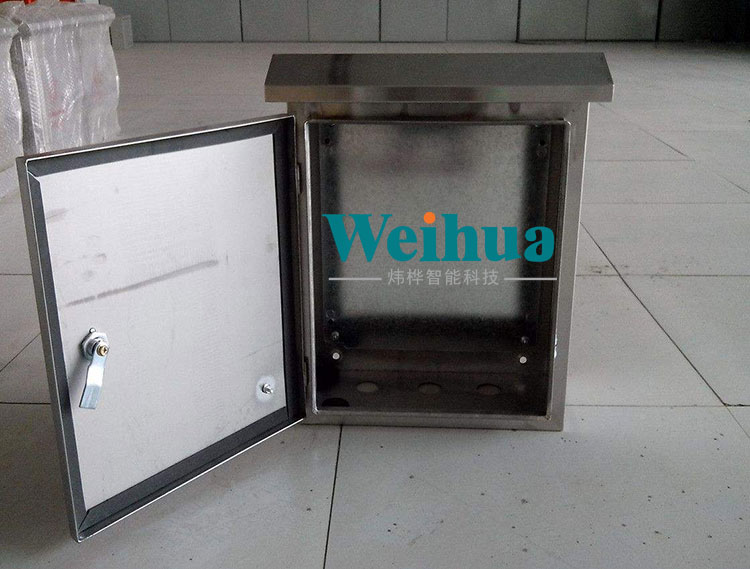 戶(hù)外箱一次成型生產(chǎn)設(shè)備特點(diǎn)以及戶(hù)外箱安裝高度