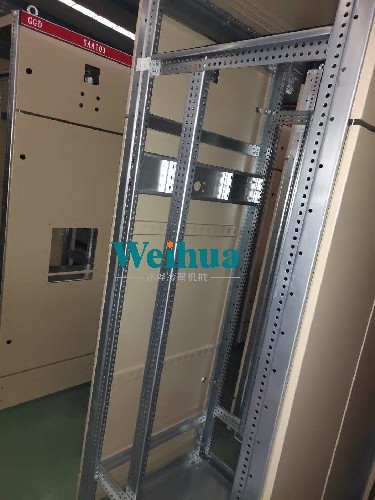 電器柜自動生產(chǎn)設(shè)備